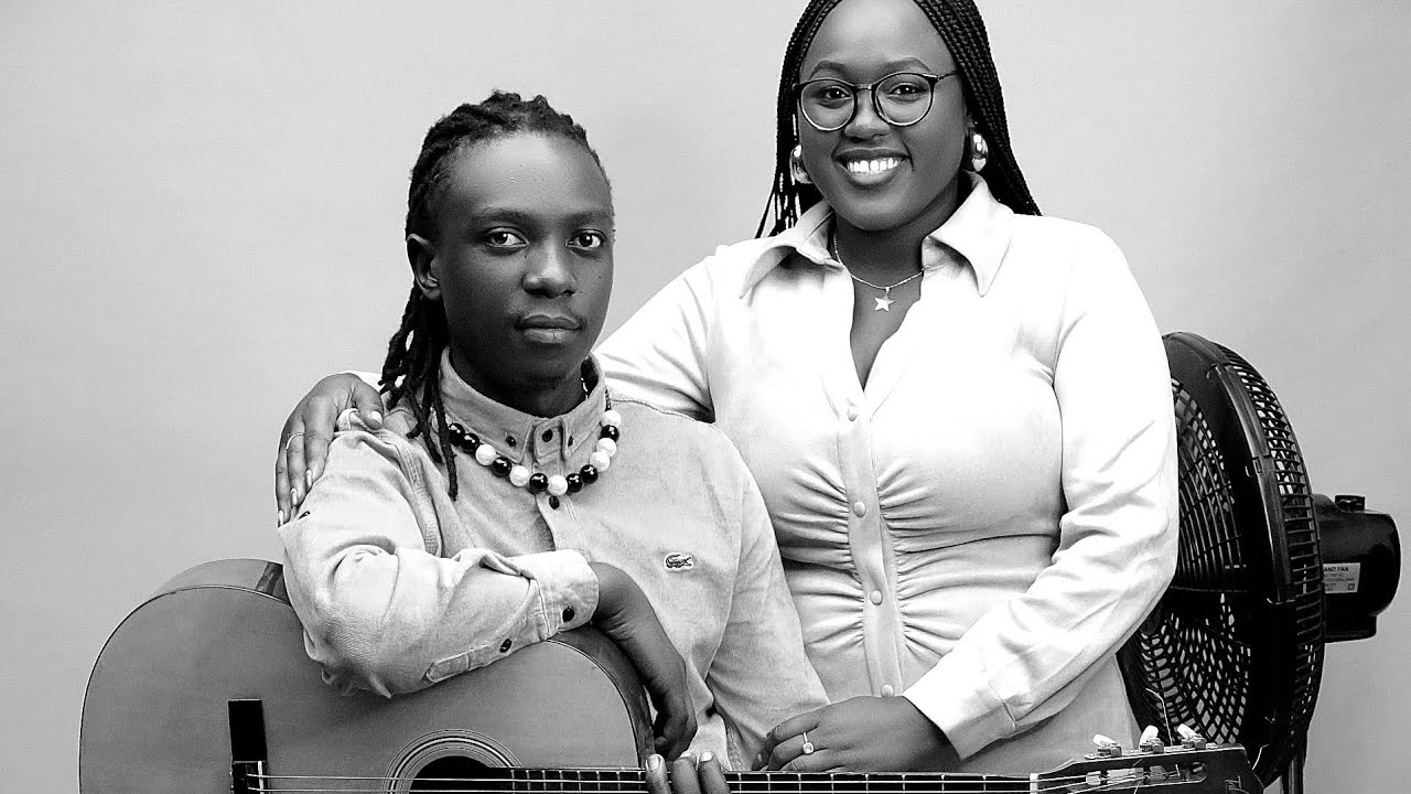 NARI NTEGEREJE AMAHORO By Nkurunziza François COVER By Meghann Mignonne