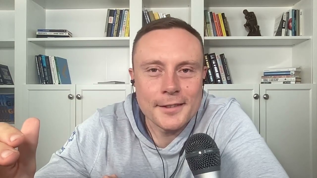 Be Your Future Self Now with Dr. Benjamin Hardy