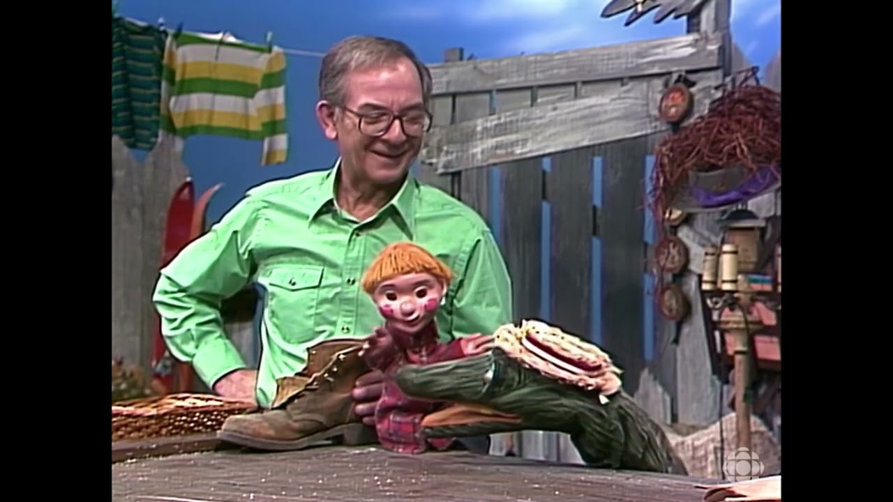 Mr.  Dressup - S17E05 - 1983 (Full Episode)