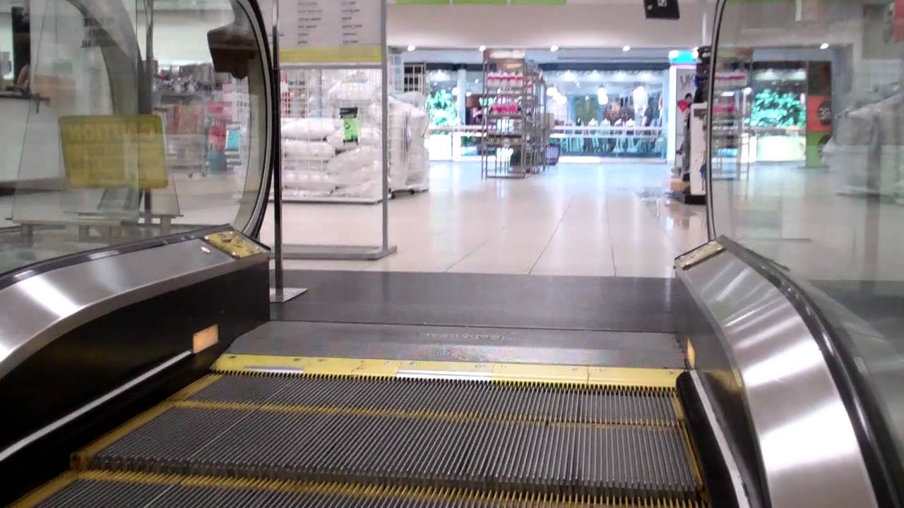 Holyoke, MA: Schindler Escalators @ Sears, Holyoke Mall at Ingleside
