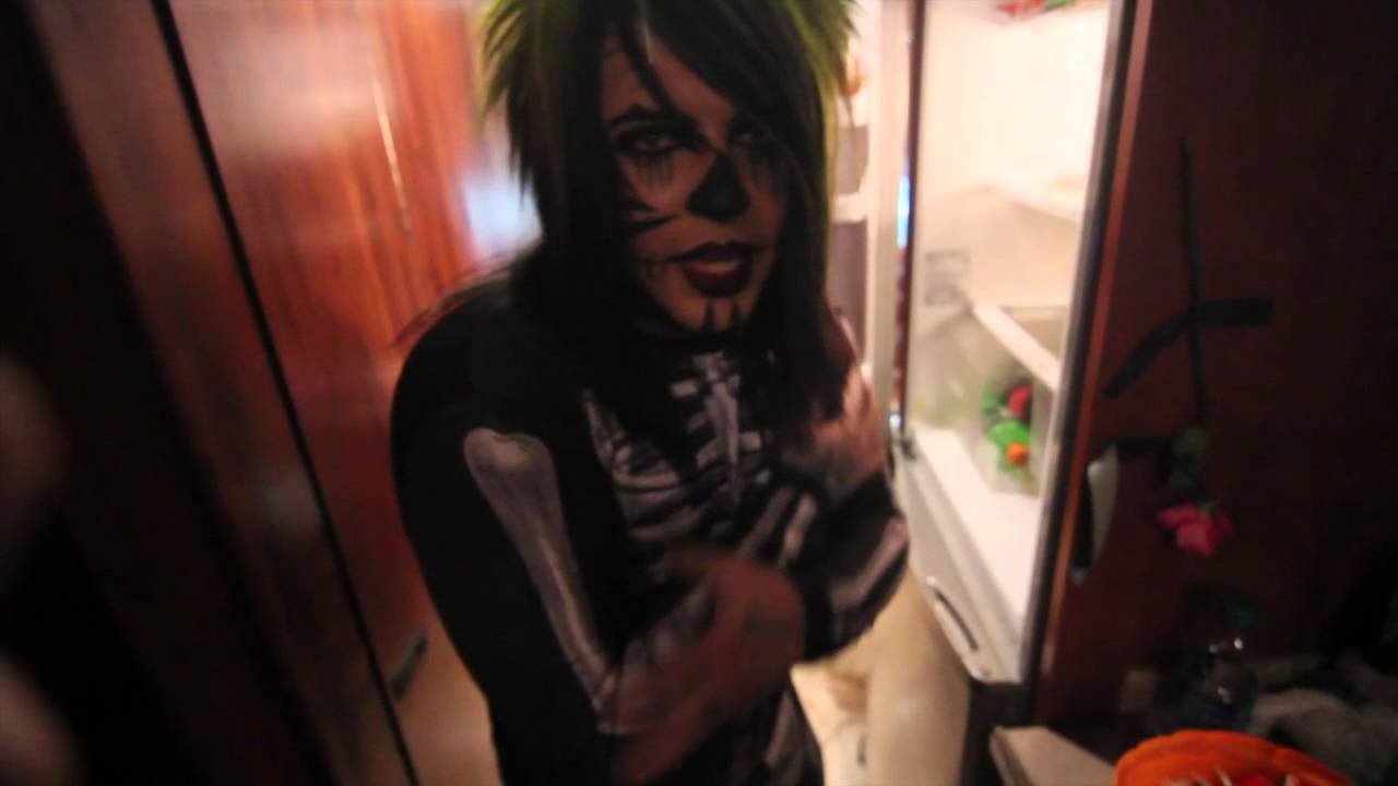 Dahvie's Hurricane Survival Tips