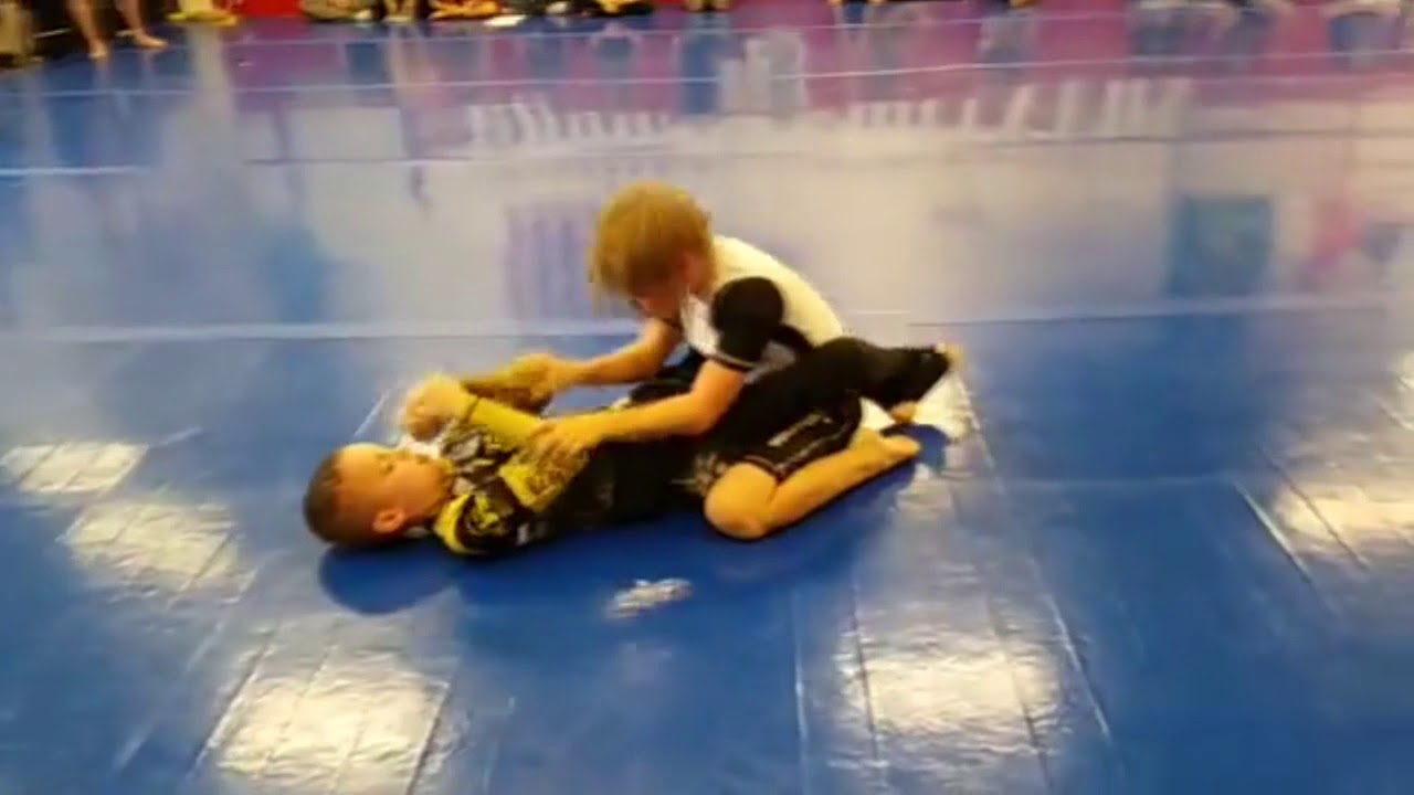 Ryan Pulley (Revolution Dojo) Makes it to Finals of Submission Only Jiu Jitsu Kumite