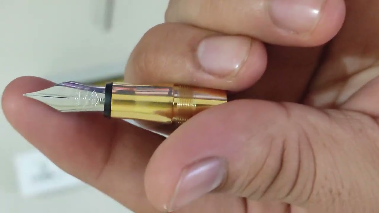 Travelers brass pocket fountain pen unboxing 