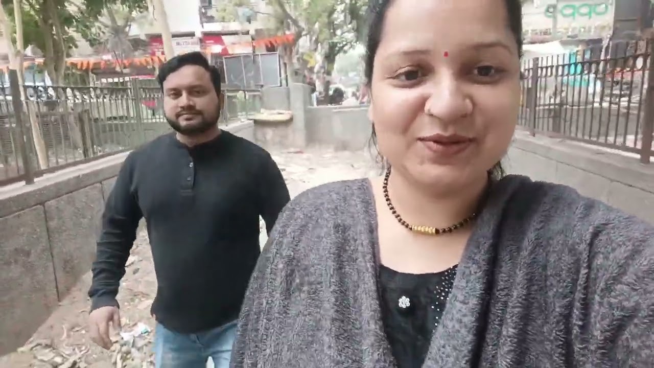 Biggi gya market  naani ne diye 🎁 gift 