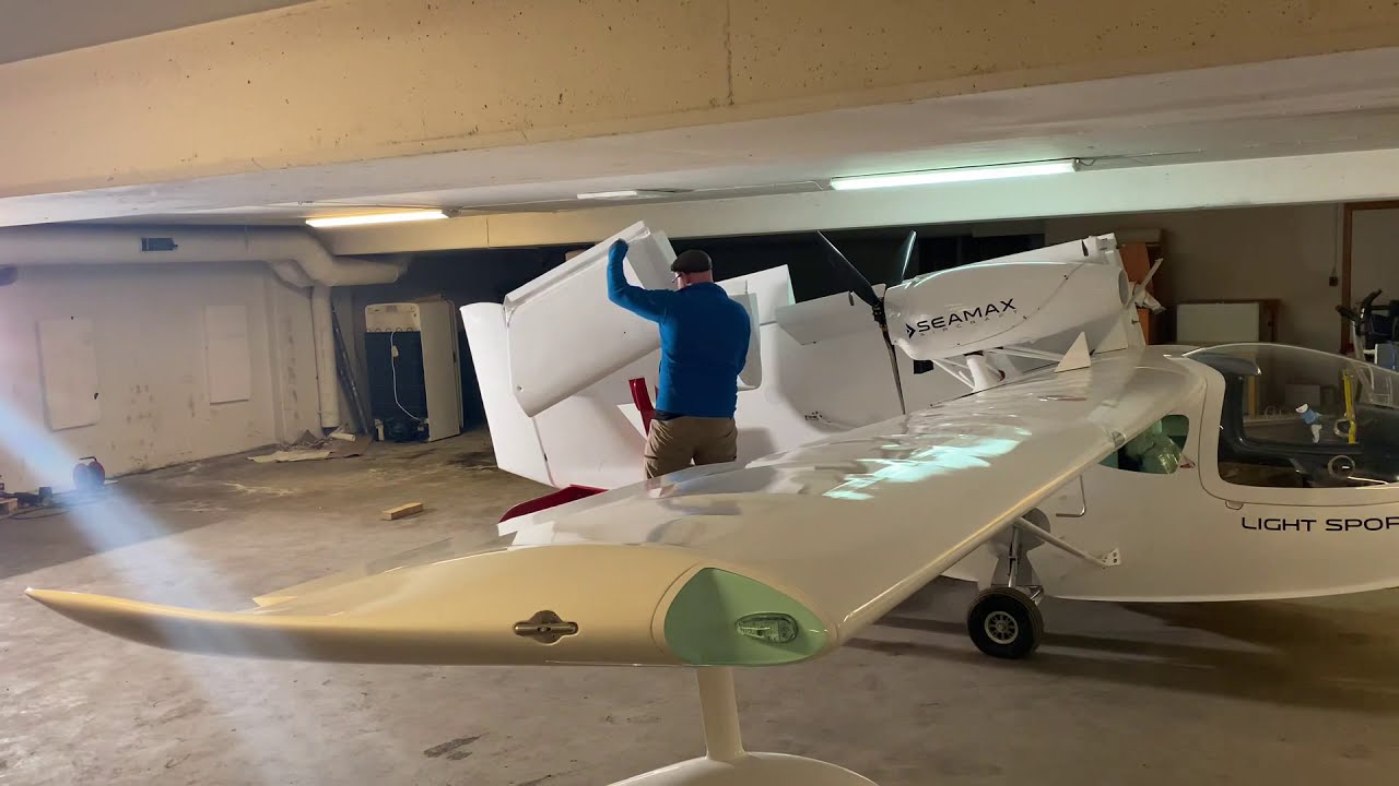 Seamax M22 unfolding