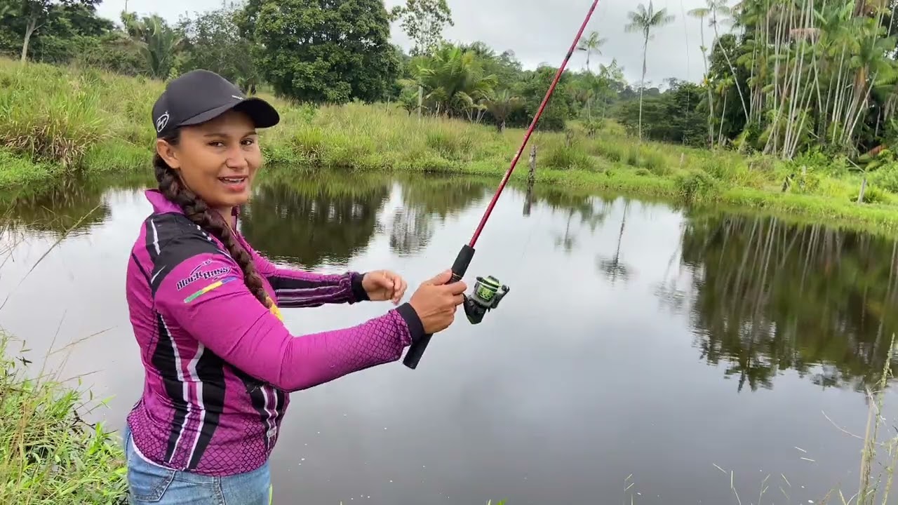 Açude estava cheio de peixe só joga a isca. Na água 😱