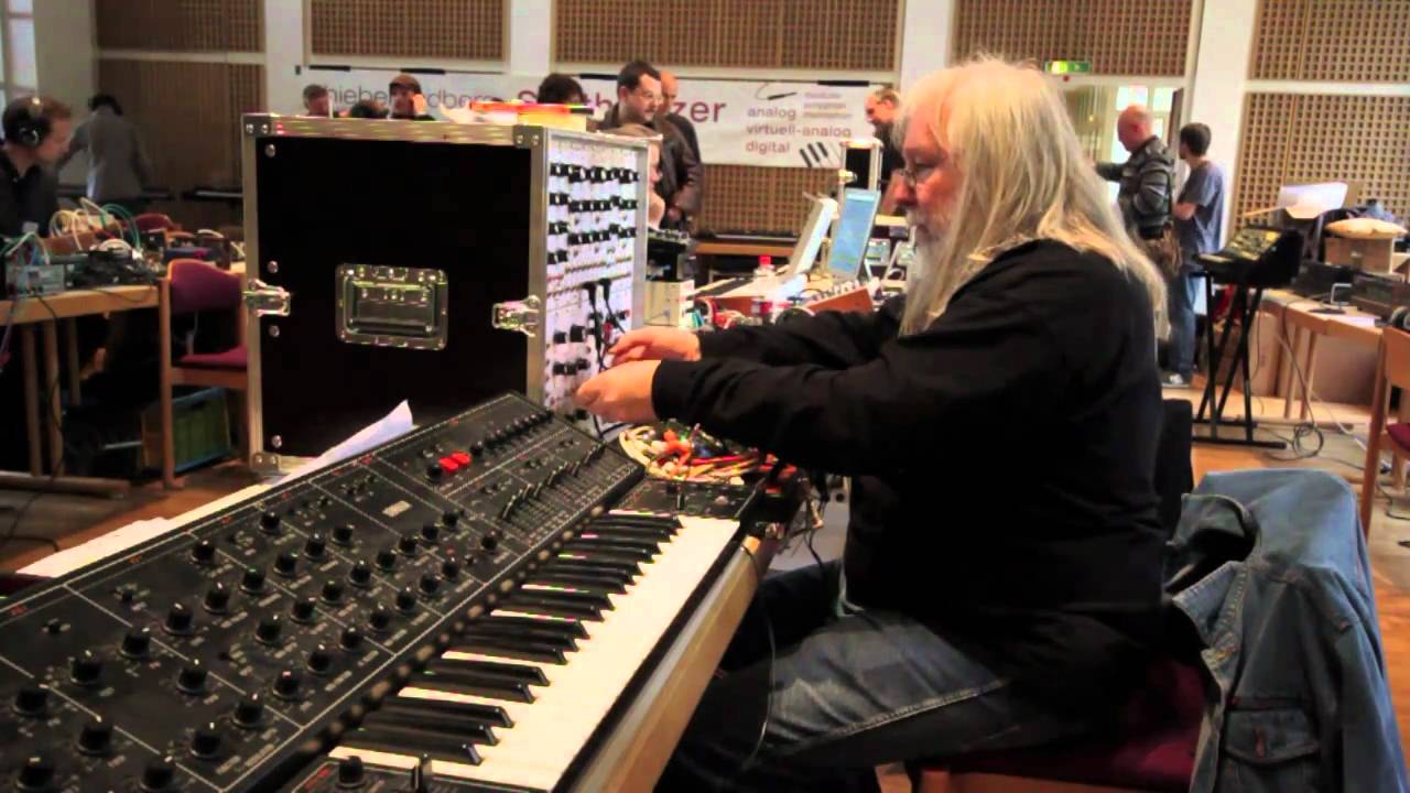 Synthesizermeeting HD 720p by Joerg Schaaf