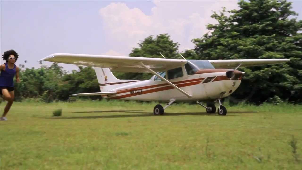 ASTIG!!! Coach Rio vs Plane