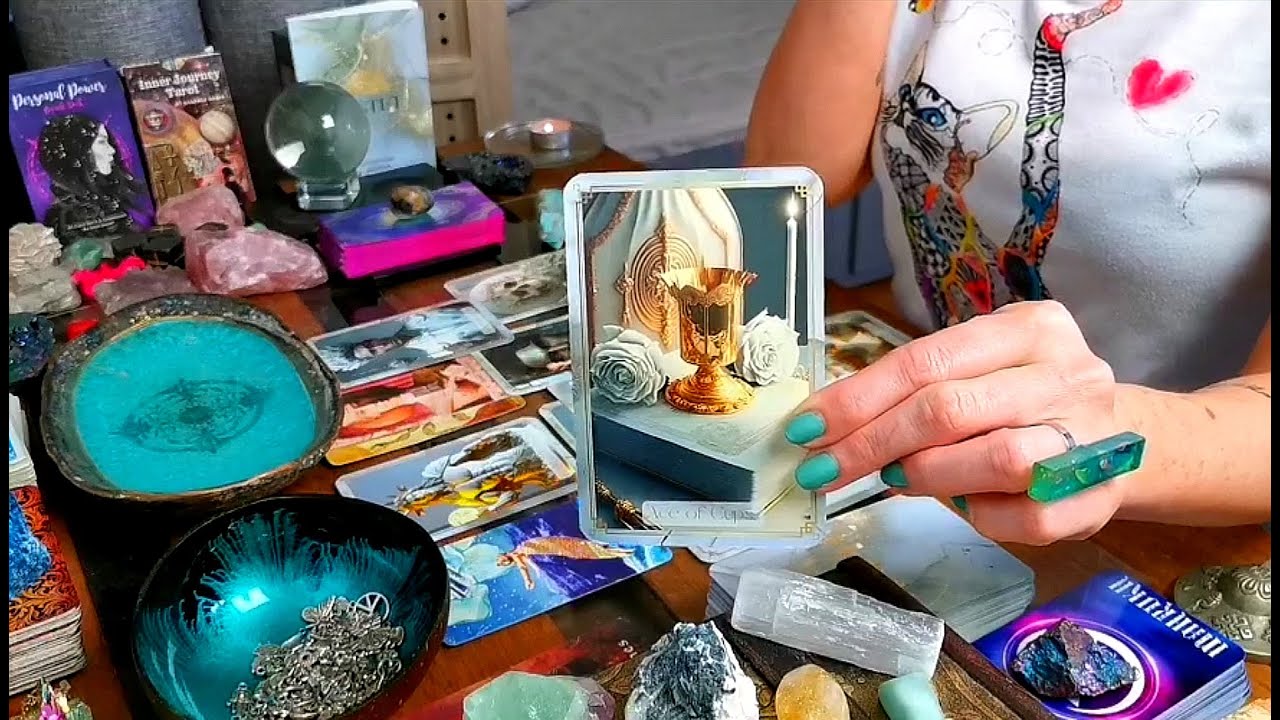 AQUARIUS - 