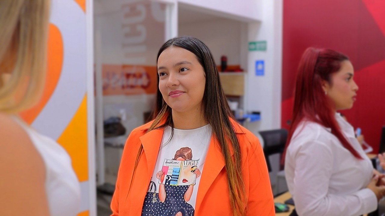 DEJÓ A SU CUÑADA EN SU PUESTO DE TRABAJO SIN IMAGINAR LO QUE ELLA LE HARÍA. 💔Relatos y Confesiones💔