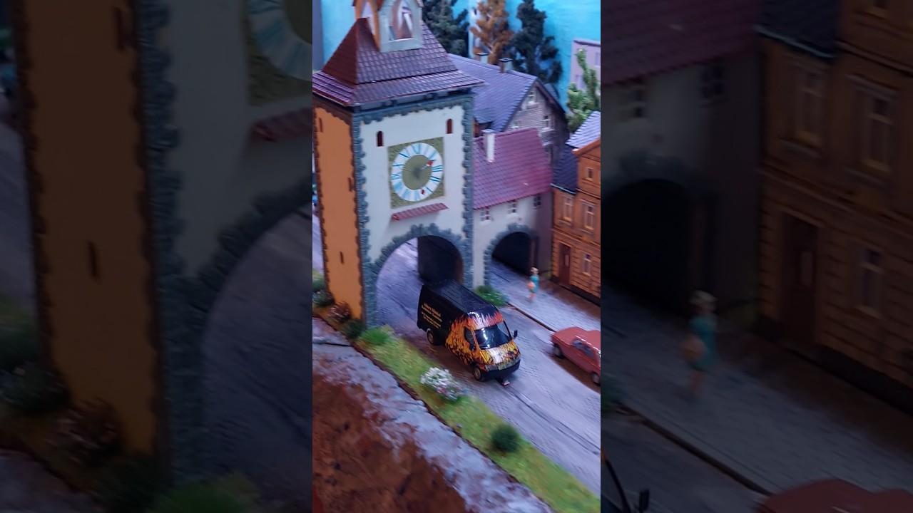 Faller Car System über Kopfsteinpflaster Straße 😃😲