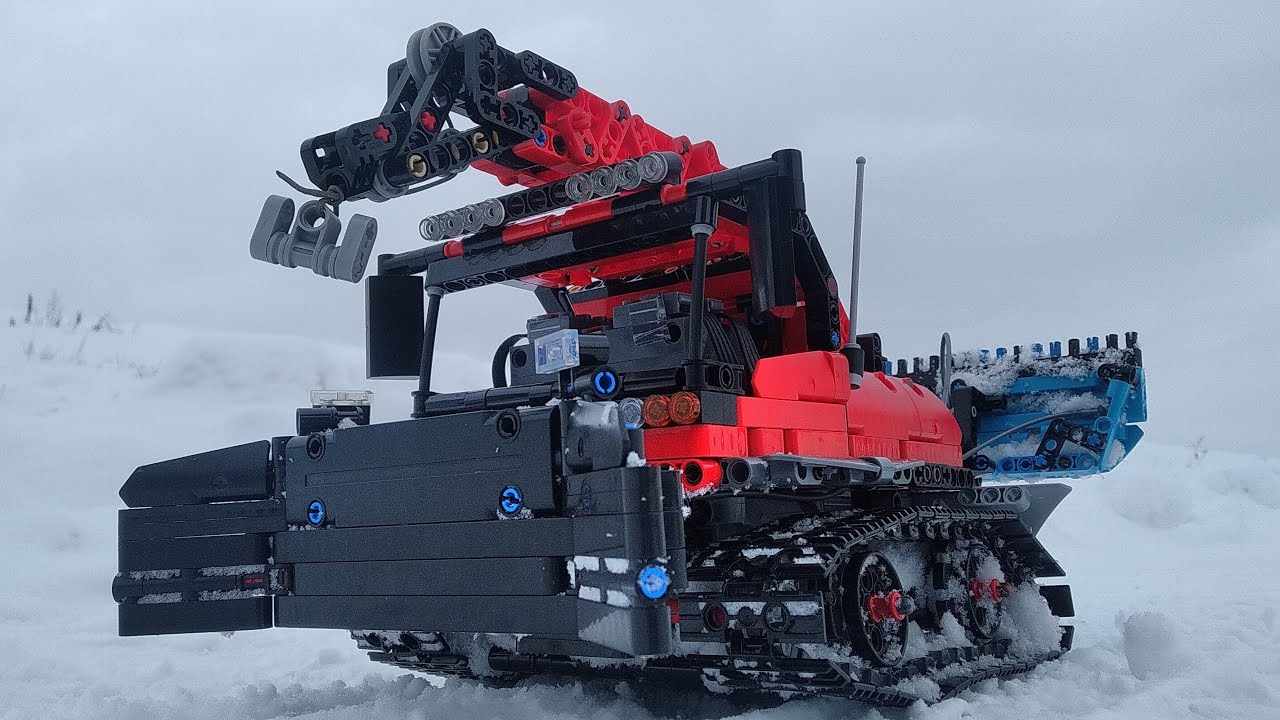 LEGO Technic MOC - Snow groomer