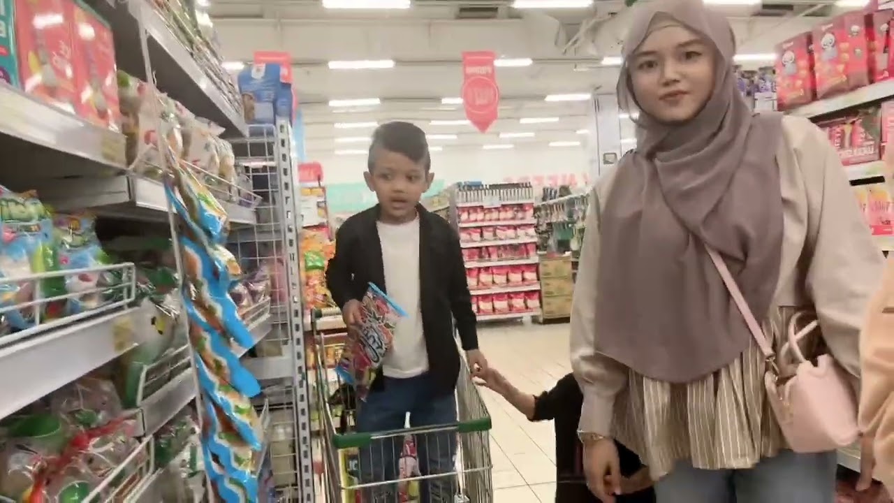 BELANJA DI BOTANI SQUARE BOGOR