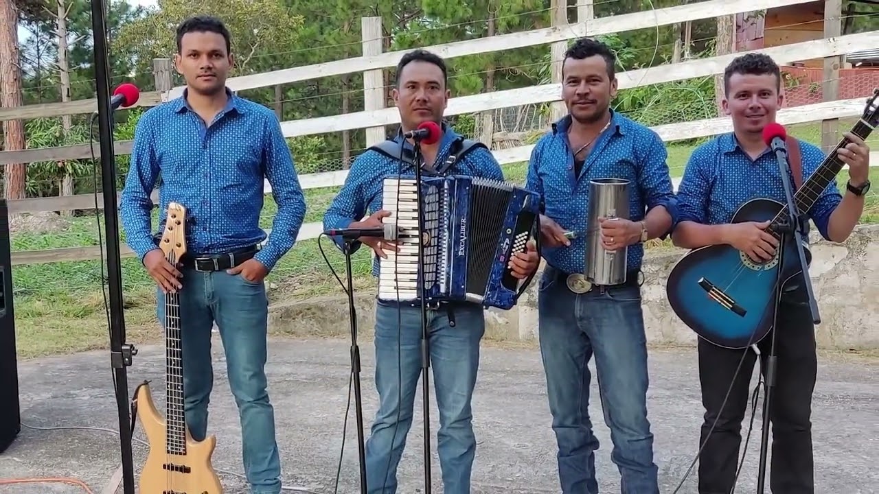 Veinte mujeres - Los alegres del sur Hn