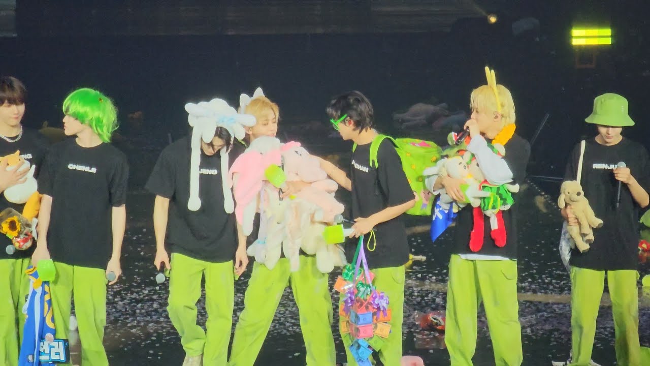 230311 NCT Dream - Walk you home | NCT Dream Tour { The Dream Show 2 : In a Dream } in Bangkok Day 2