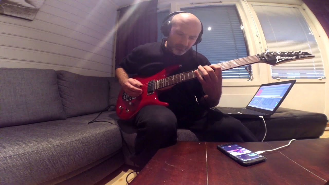 Jammin' with my (DELL) self -  Minor swing [for Mary]