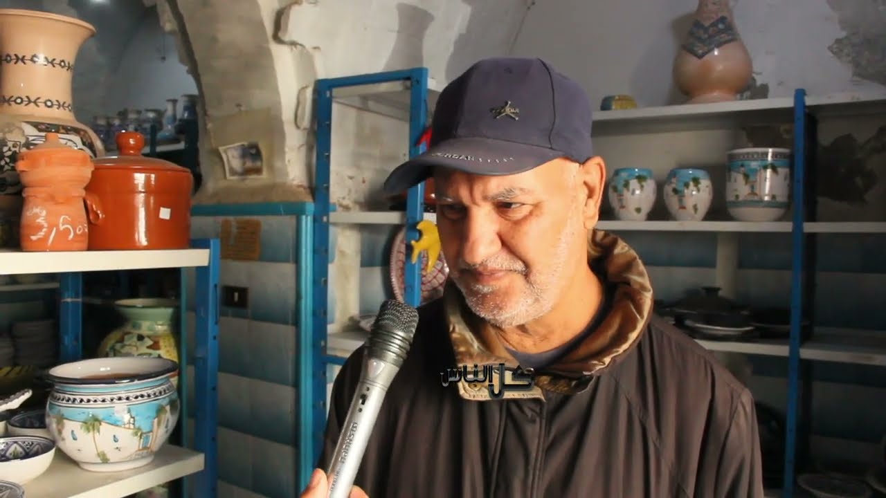 ندخل للكوجينة في رمضان و نحظر الماكلة معا مرتي مريضة ماعندها كان أنا ، شرتلي مرا قطعة أرض فكوهالي ..