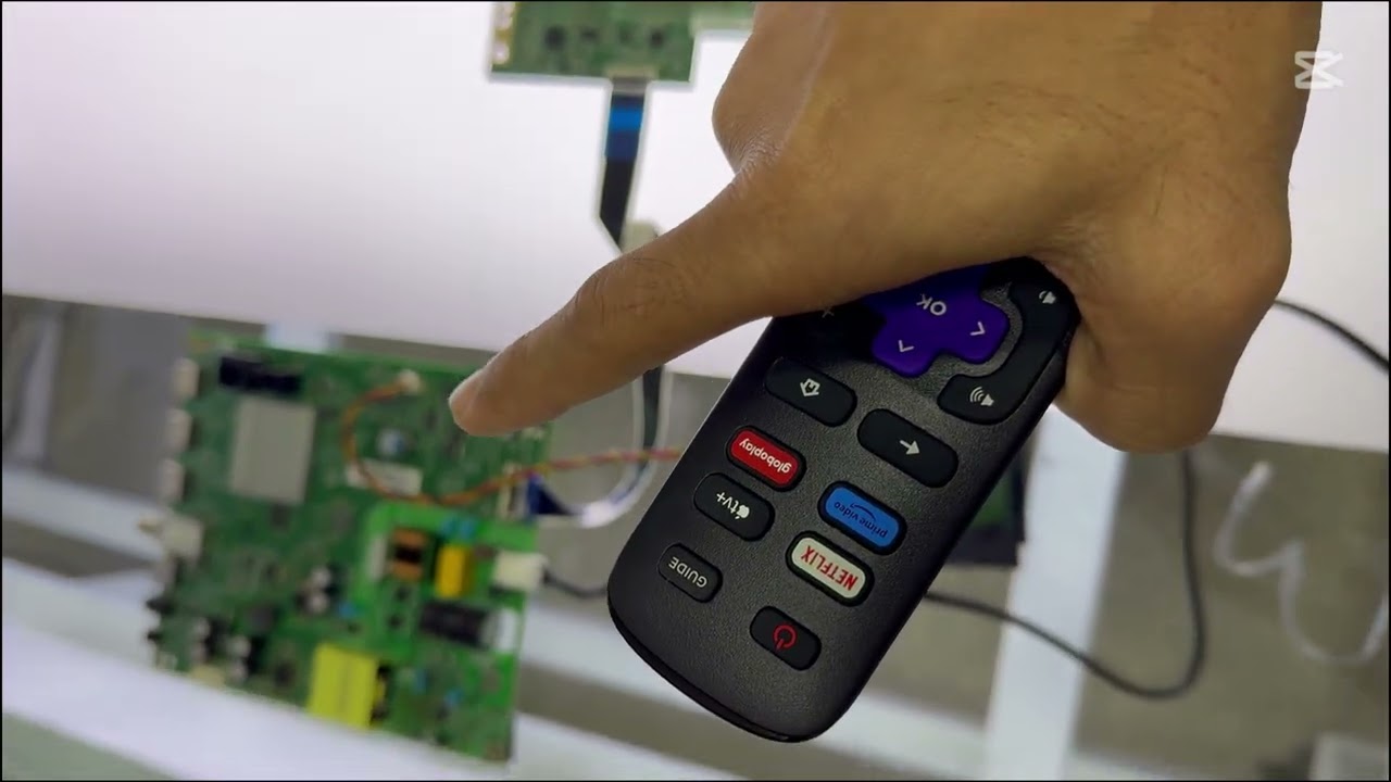 TV AOC Roku 32s5135 com imagem invertida
