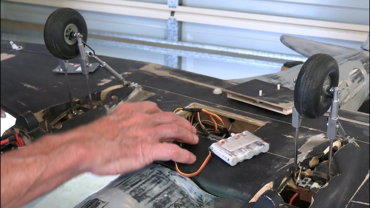 RC C-47  Dakota Landing Gear Update