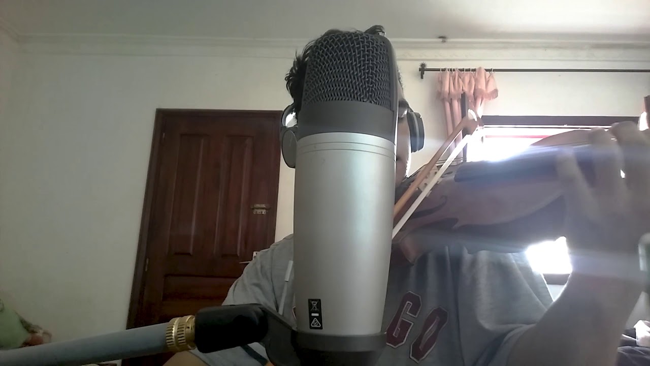 Chantal- First Love (cover violon)