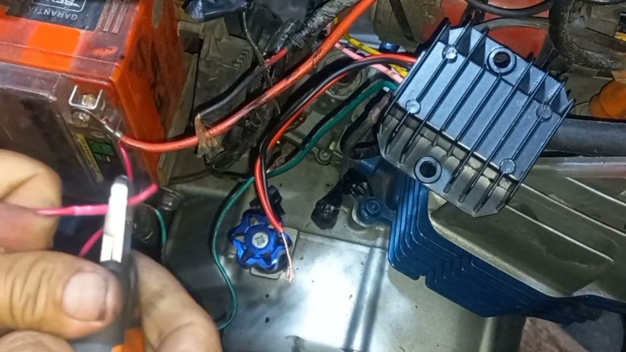 Cómo conectar un rectificador de 12volt a una susuki Ax 100 de 6 volt