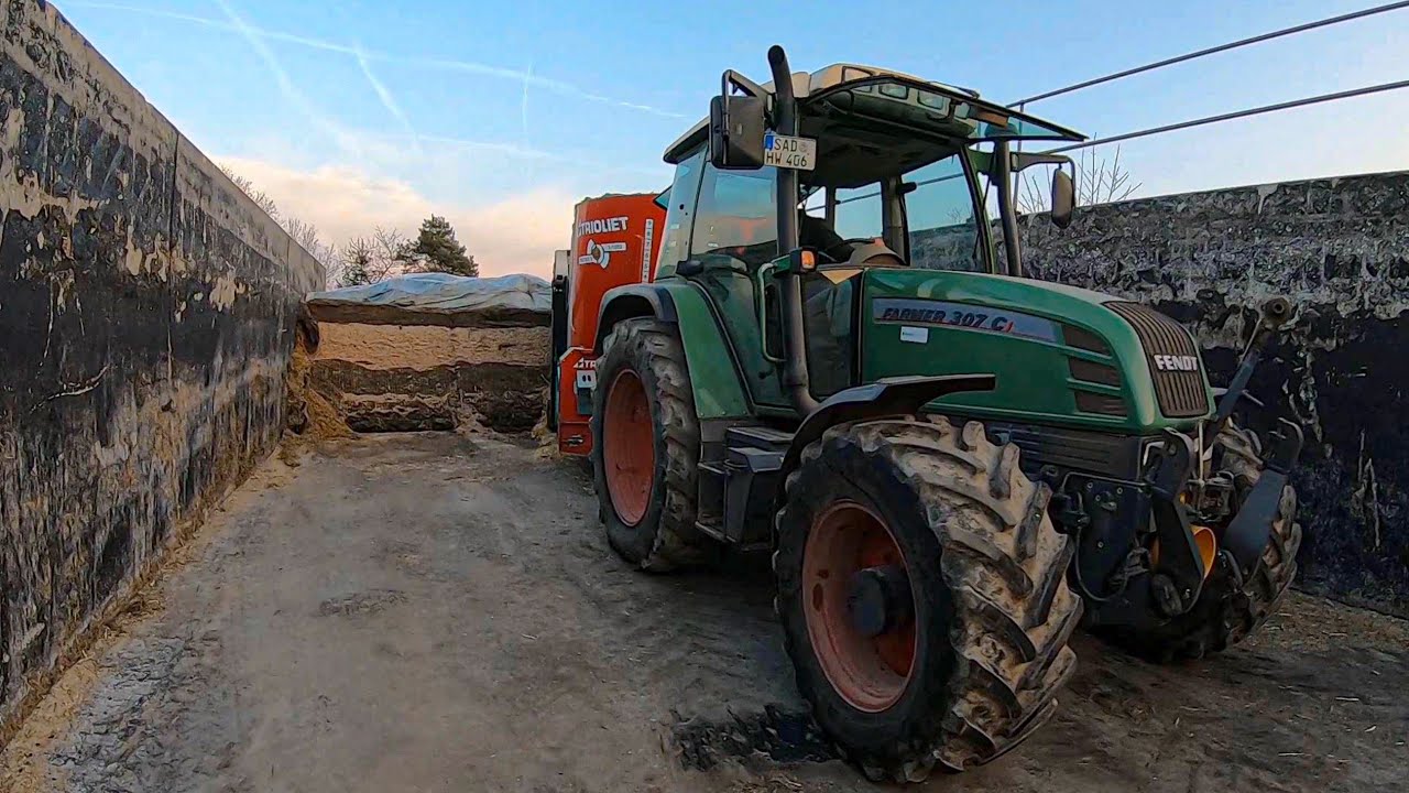GoPro Hero 7 Black | CABVIEW | Kühe füttern | Fendt Farmer 307 Ci | Trioliet Futtermischwagen