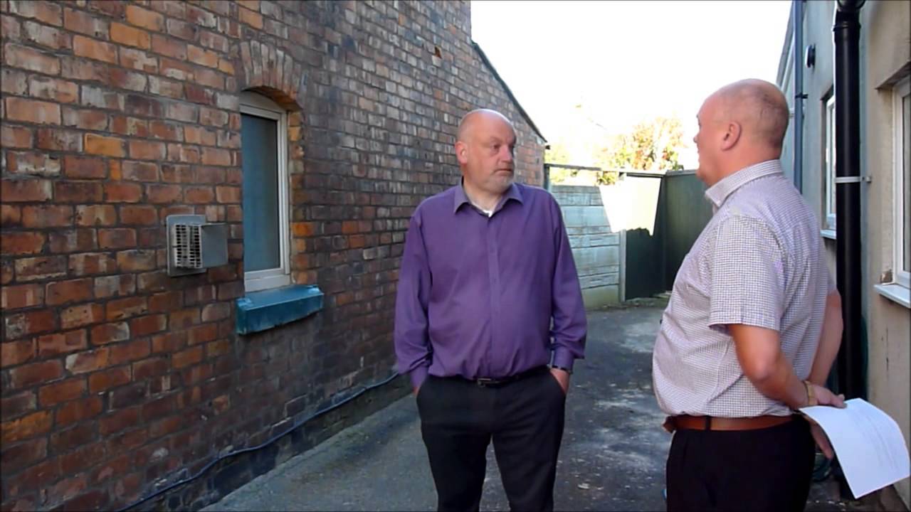 Wrongly installed cavity wall insulation - case study 1
