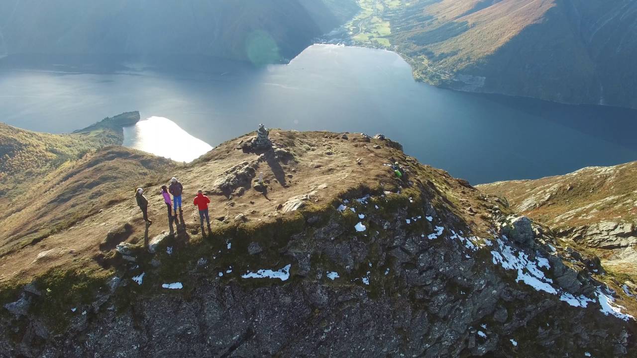 Topptur til Saksa i Sunnmørsalpene