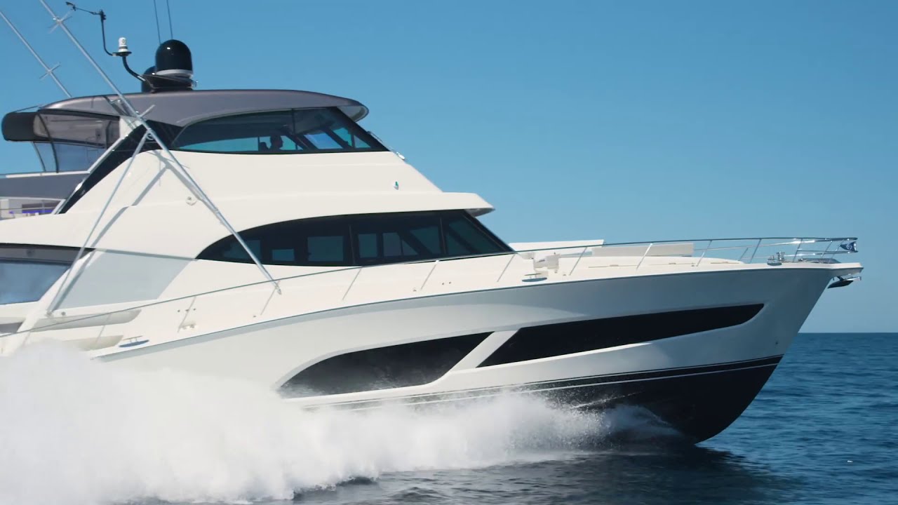Riviera 72 Sports Motor Yacht Profile