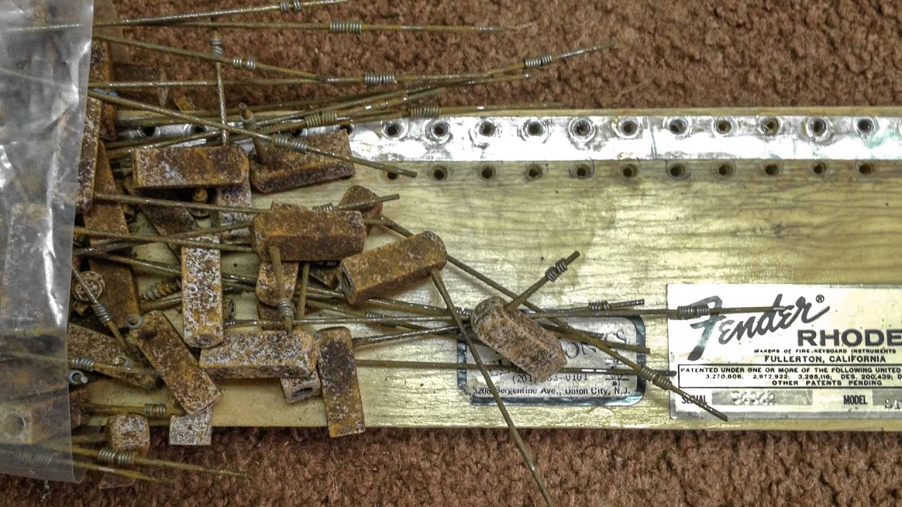 Before/After Restoration: 1974 Stage Fender Rhodes by Vintage Vibe