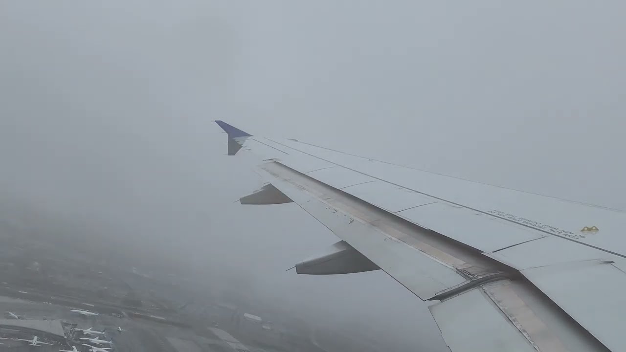 United A319 Takeoff @ Newark, NJ [KEWR]