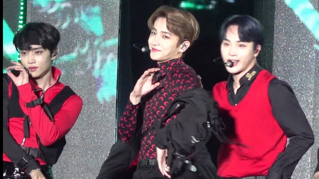 201031 KMDF 더보이즈 현재 'WHIPLASH' 4K직캠 | THE BOYZ | HYUNJAE FOCUS