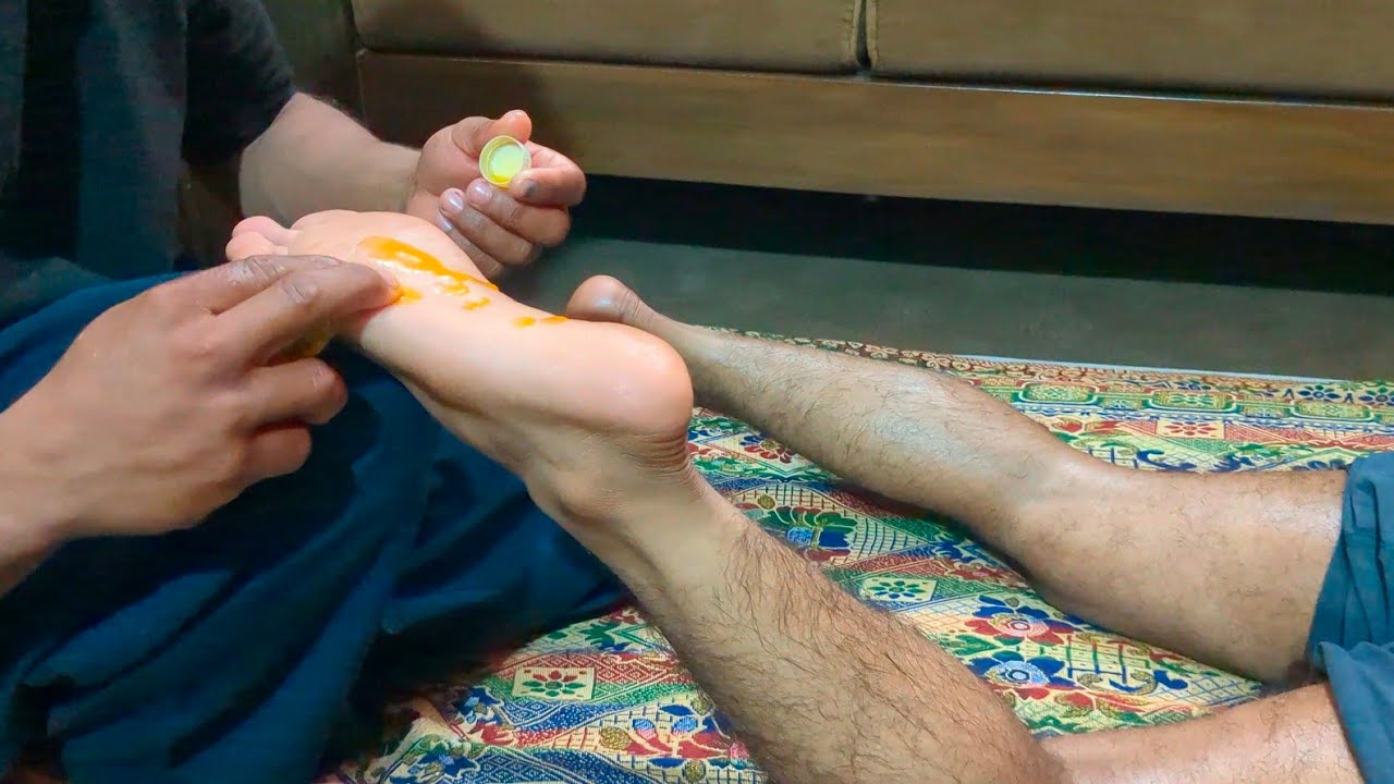 ASMR Special Treatment Feet Thai & legs Massage by Master Foji