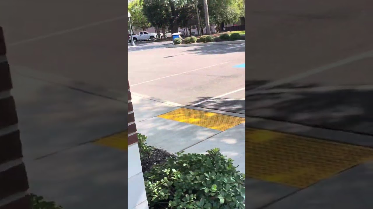 3 Tyrants vs. one phone…Sergeant tried to “trespass from public property”🤣🤣🤡🤡#1stamendment#audit