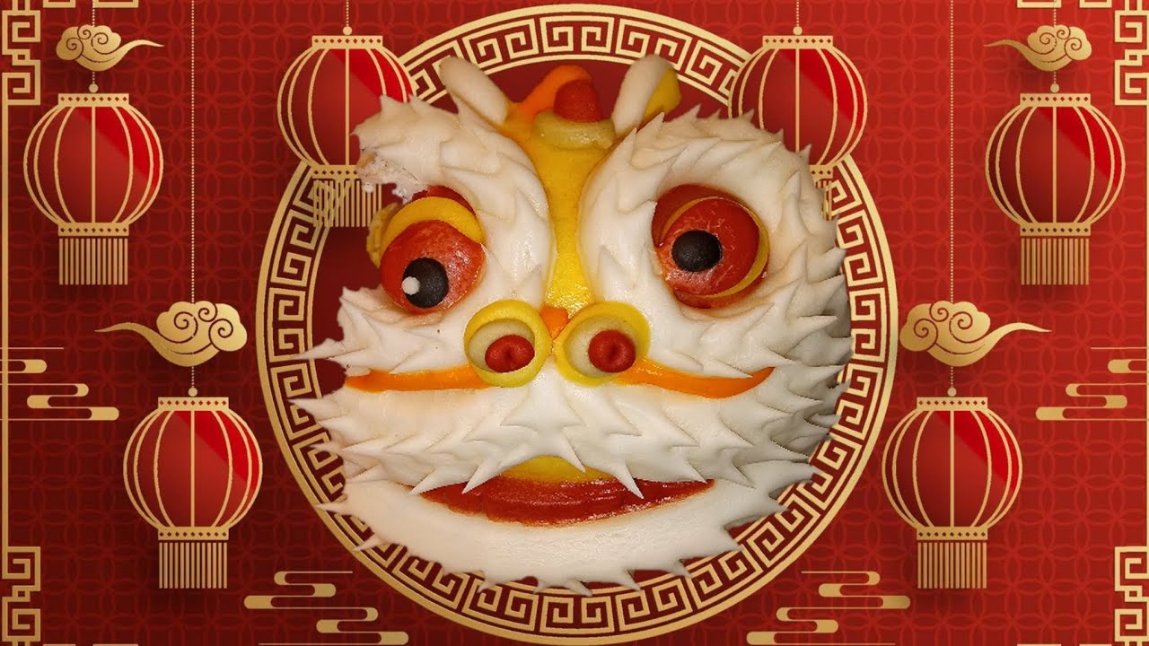 TNT supermarket festive lion bun food review 