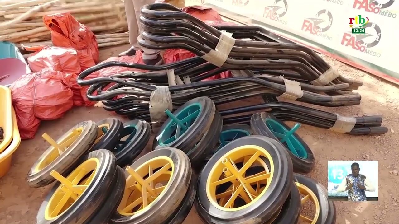 Faso Mêbo : Les garagistes du Kadiogo et la diaspora burkinabè vivant au Mali offrent du ciment