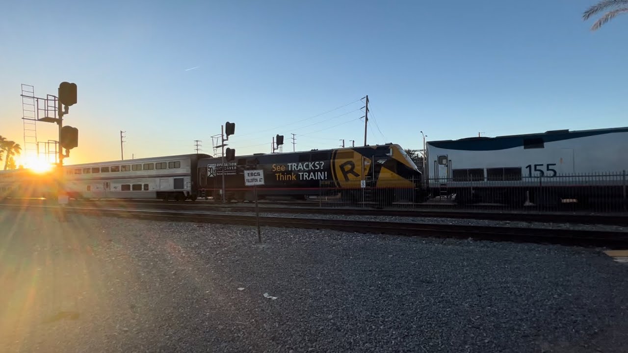 Short Railfanning Fullerton FT. Amtrak 203, BNSF, Metrolink!