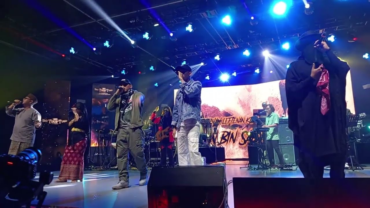 Tanah Merdeka - AzamRhadio, YAPH, Kmy Kmo & EmmJay (Live @ YAPH Dan Teman-Teman)