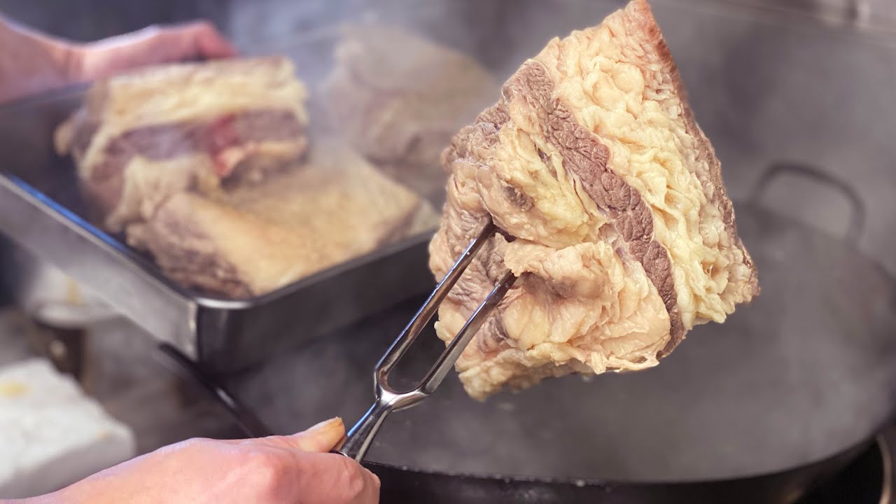 【極上ビーフカレー】中華調理的まかない咖喱飯 Curry and rice with beef Chinese cuisine style.『飯テロ』