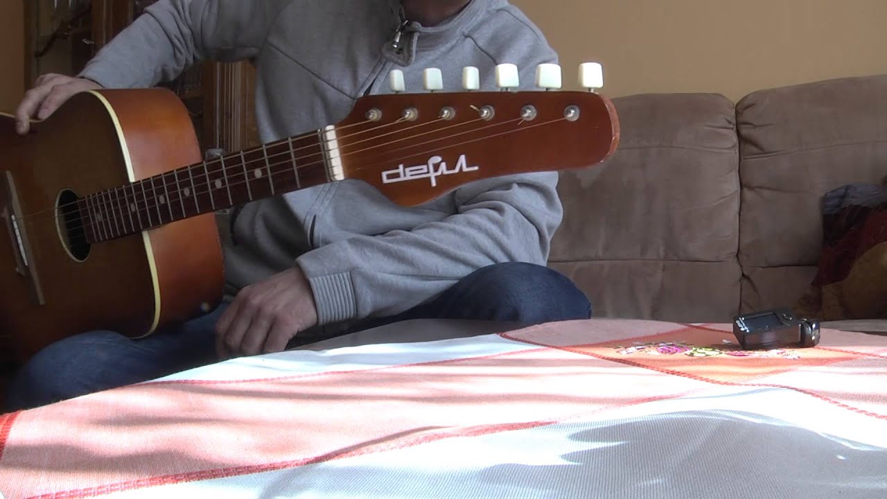 DEFIL TRAMP 1972  //  DEFIL VINTAGE GUITAR
