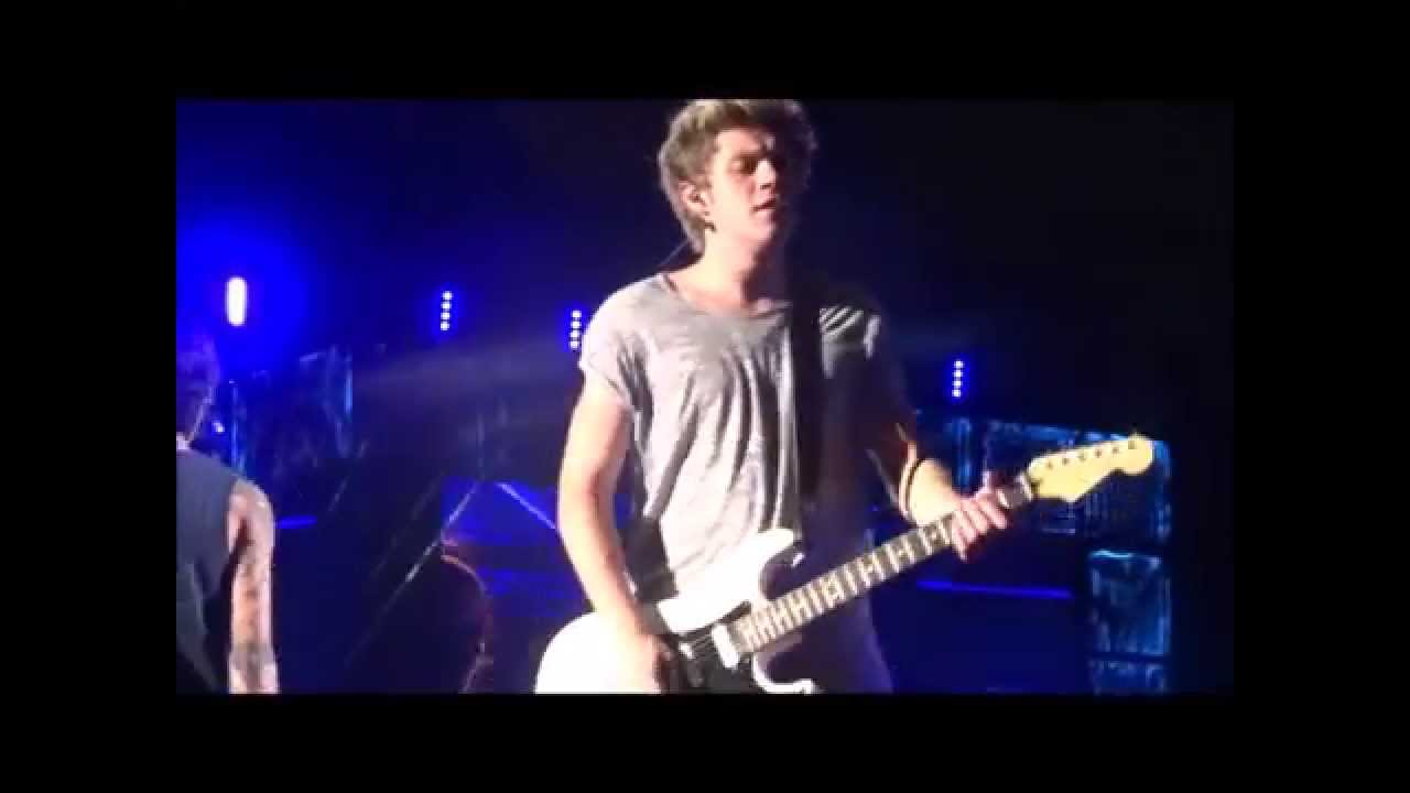 Niall Horan Little White Lies solos