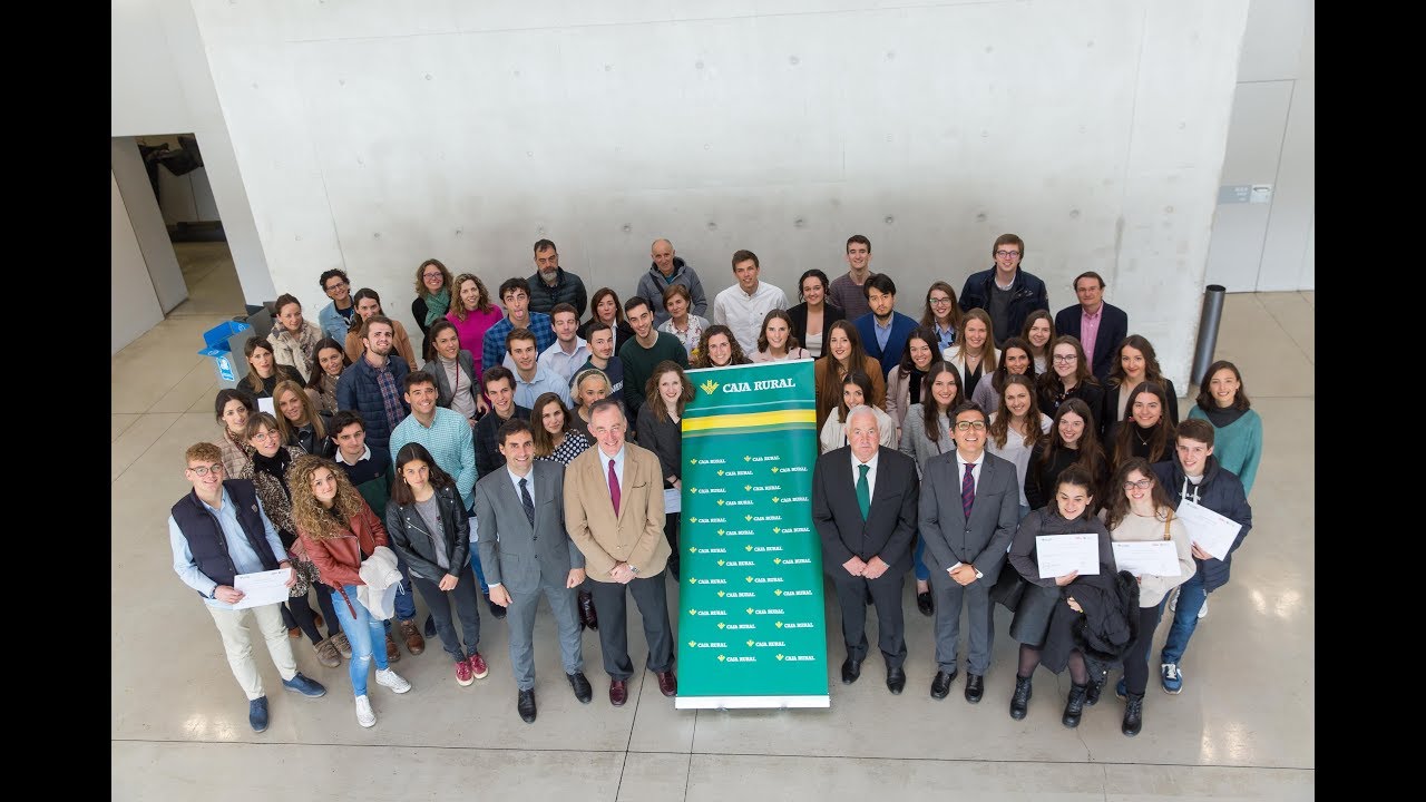 45 alumnos de la Universidad reciben las Becas Global de Caja Rural de Navarra