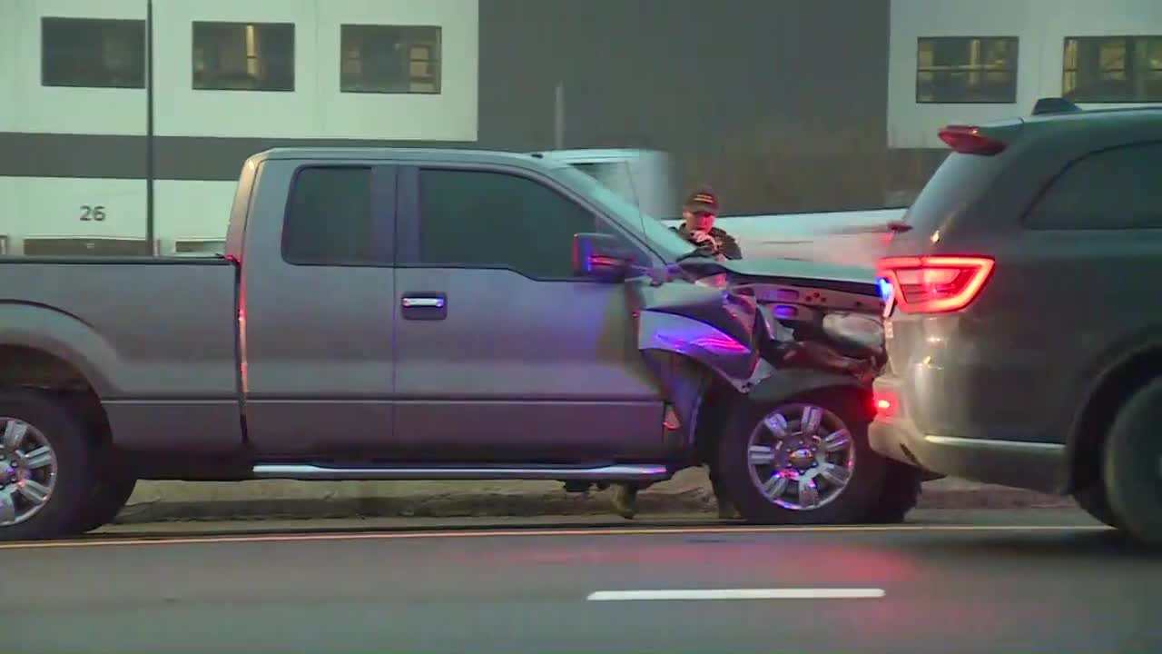 Crash causing significant backup on eastbound I-40 near I-44 in Oklahoma City