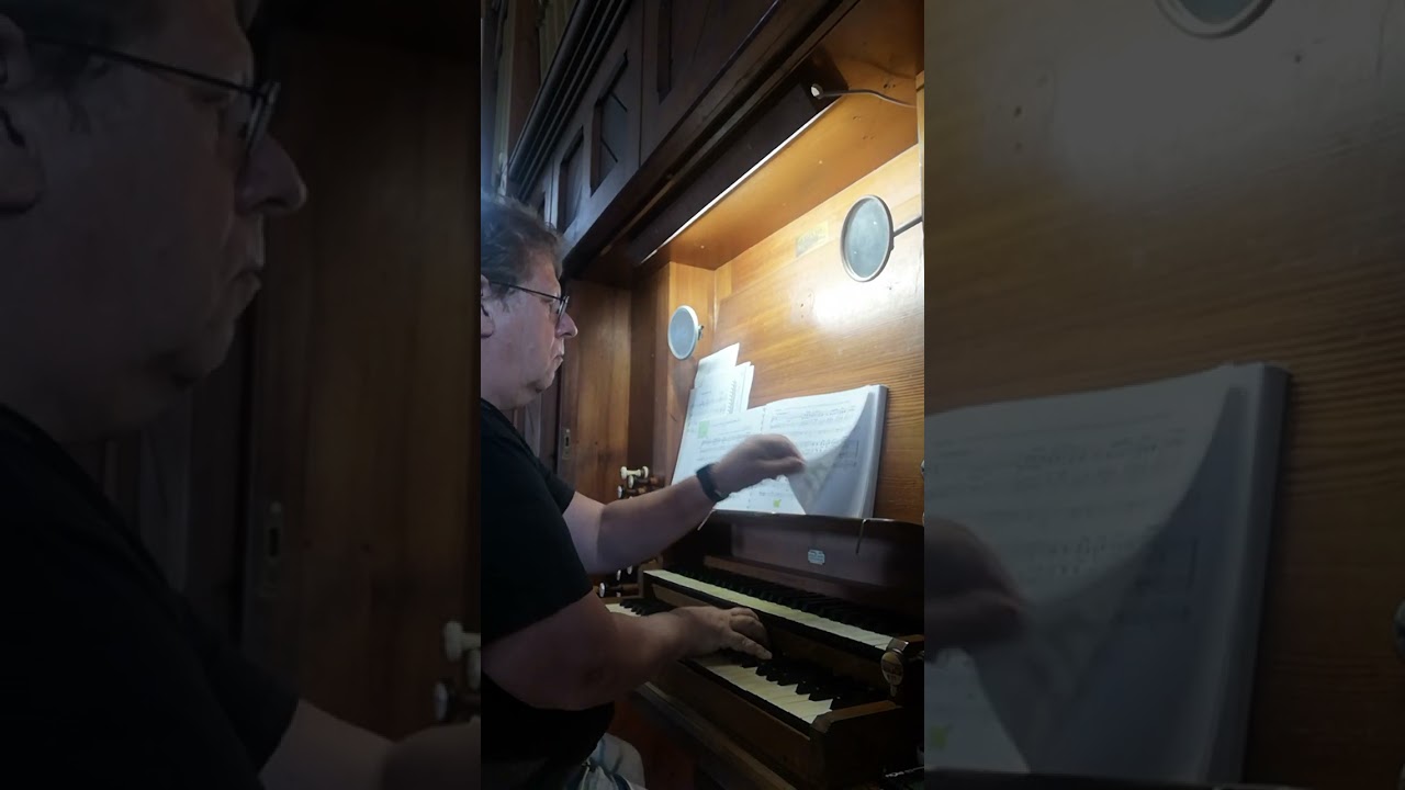 Aandgesang (Chris Lamprecht)