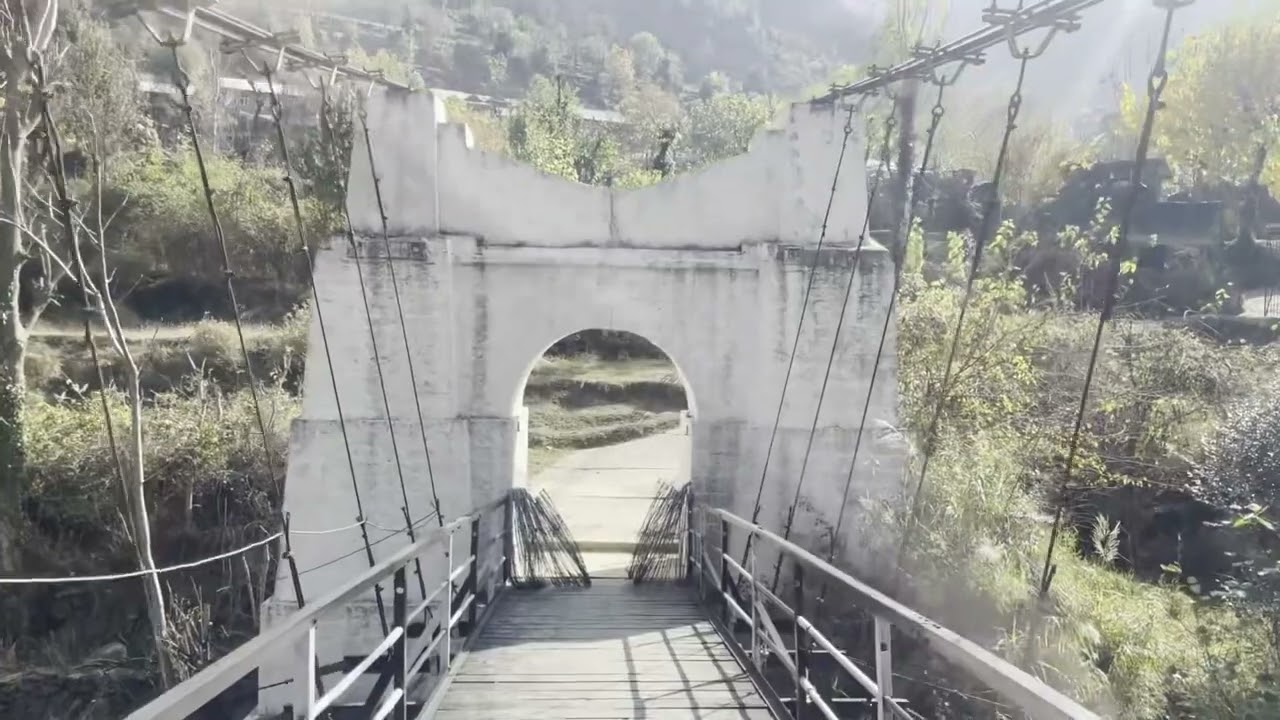Crossing Bridge Teetwal
