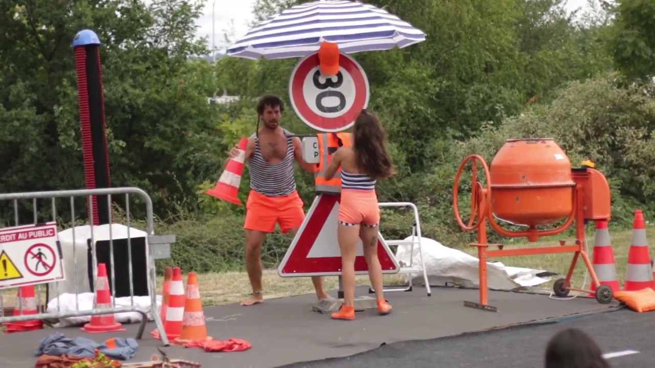 Sous l'chantier, la plage - Cie En corps En l'air - Teaser officiel