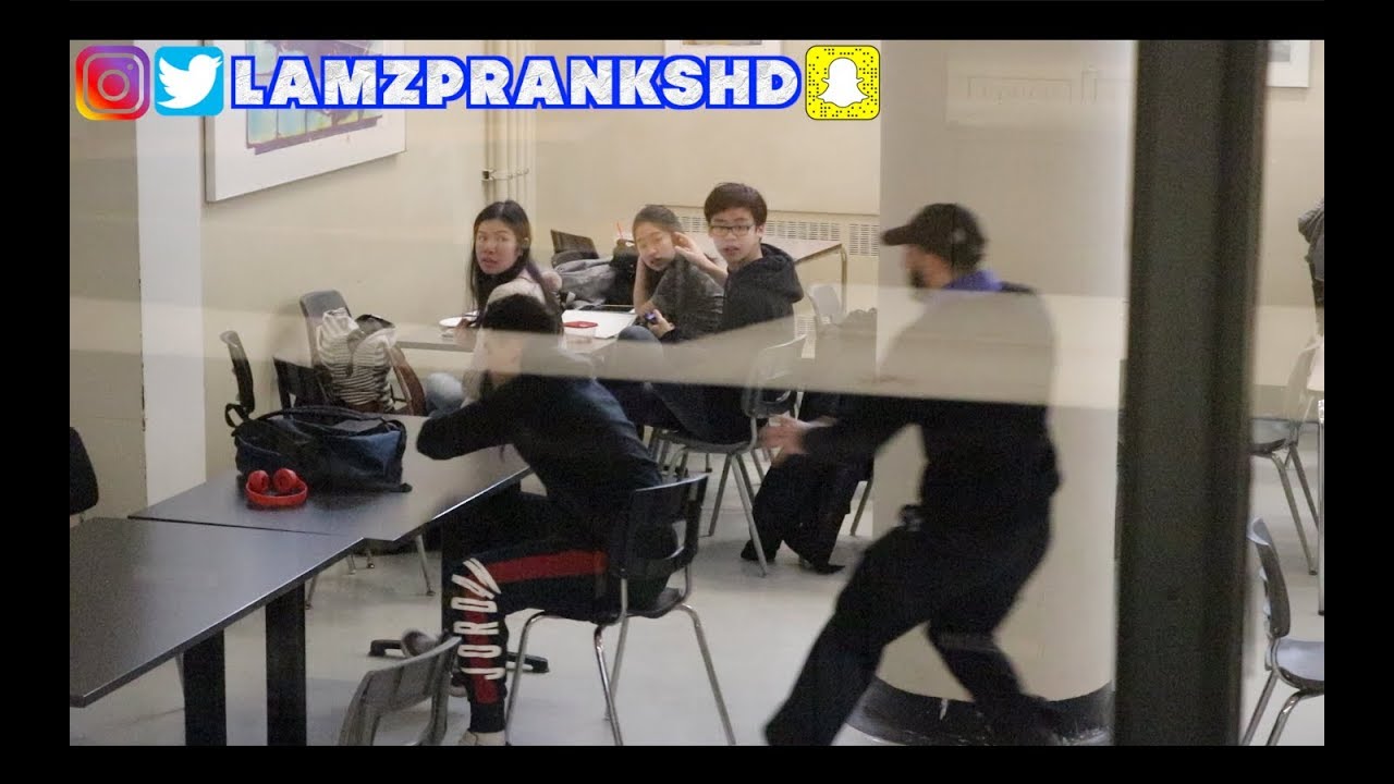 FAUX AGENT DE SÉCURITÉ PRANK! (CAMÉRA CACHÉE)