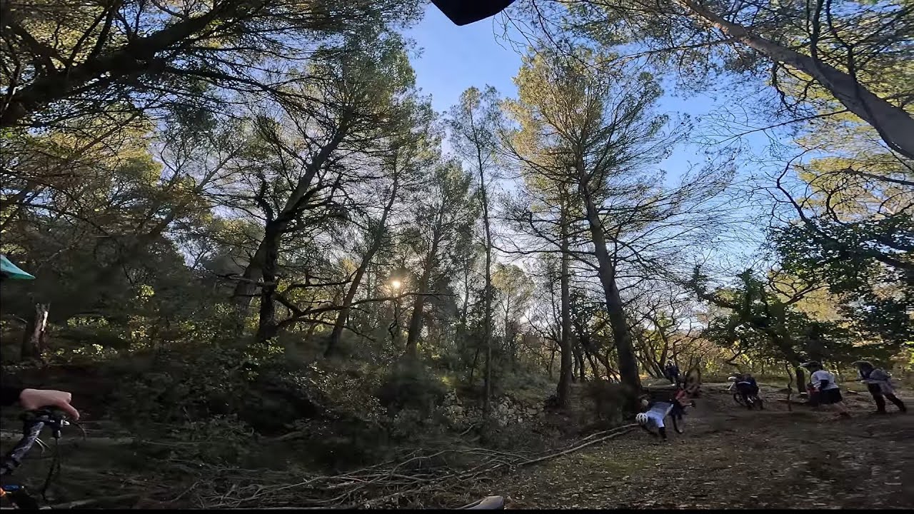 reconnaissance de la cdf a pernes les fontaines avec l'avenir cycliste bollenois