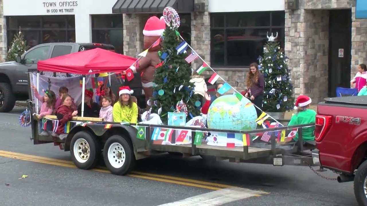 The Granite Falls Christmas Parade 2023