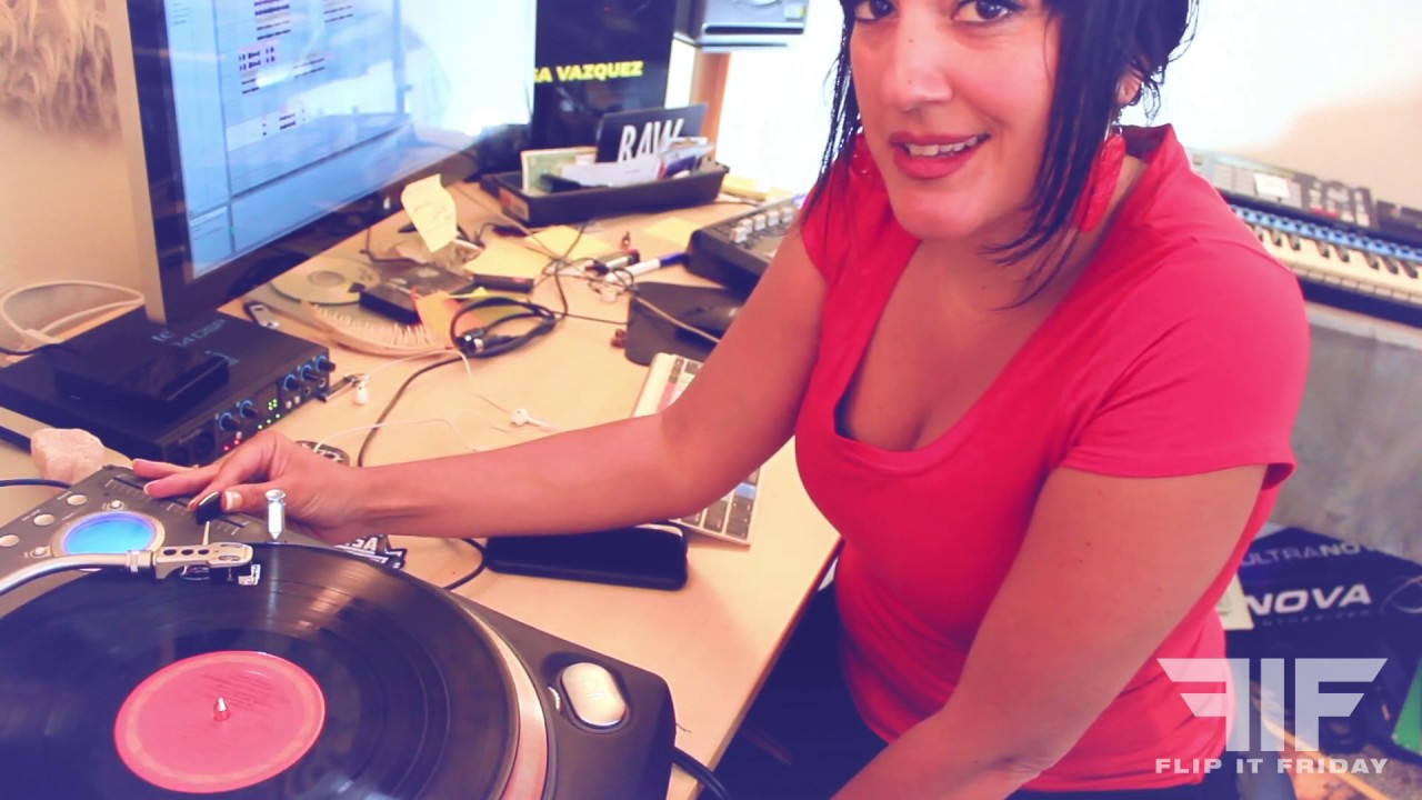 FLIP IT FRIDAY - EPISODE 18 - Live Beat Making Series w/ Lisa Vazquez